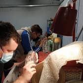 A glass cutter at work.