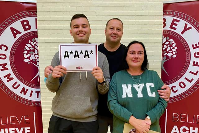 Jack Lee and his family.