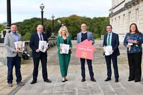 South Antrim MLA John Blair alongside Alliance Party colleagues Chris Lyttle MLA, Cllr Patricia O’Lynn and Andrew Muir MLA with Jim Dennison (Simon Community Chief Executive) and Kirsten Hewitt (Director of Homelessness Services for Simon Community).