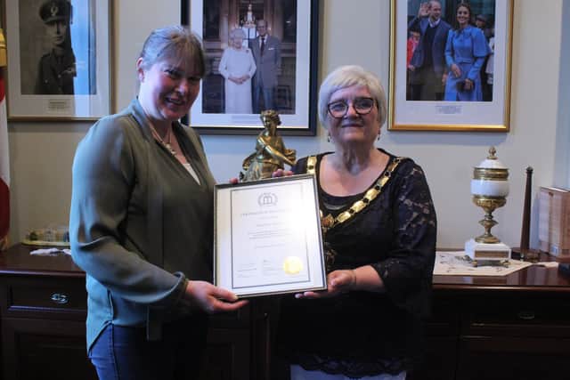 Honoured with The British Citizen Award Certificate of Recognition for her outstanding volunteering efforts. Elizabeth Steede from Cullybackey is presented her Certificate by the Mid and East Antrim Council Deputy Mayor Beth Adger MBE