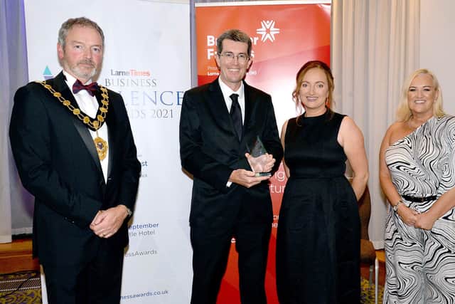 The Excellence in Innovation Award was won in 2021 by Raptor Photonics with the prize being accepted by, Mark Donaghy, second from left, Also included are from left, Mayor of Mid and East Antrim Council, Councillor William McCaughey, Emma McAnespie, HR Consultant from Category Sponsor, Caterpillar (NI) Limited, and Lisa Irvine, Account Manager, Larne Times. INLT37-231.