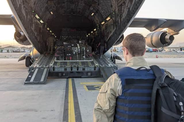 Josh Norton leaving Afghanistan on C-17