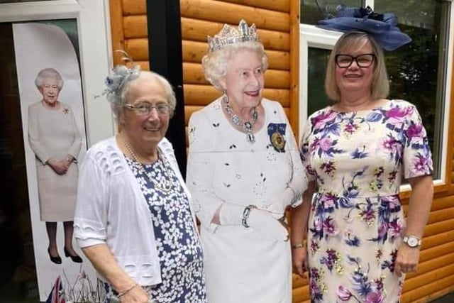June Simpson and Lena McKeeman 'meet' the Queen during her Jubilee celebrations