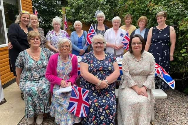 Mosside WI ladies turned out in style to celebrate the Queen’s Platinum Jubilee with an afternoon tea party.  President Mary McCracken ended the afternoon with a Royal Quiz and photos were taken with her Majesty.  Special thanks to Causeway Coast and Glens Council for funding