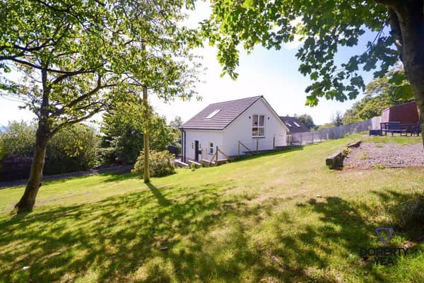 LOUGHVIEW LODGE , MCCRAES BRAE, WHITEHEAD
Carrickfergus , BT38 9NZ
