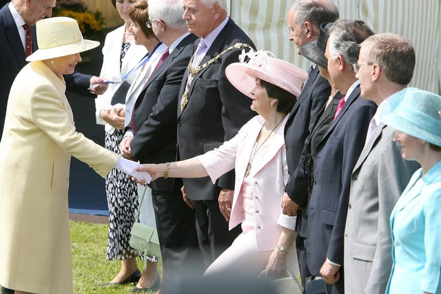 Mrs Daphne King, Mayoress of Coleraine, met the Queen at the garden party at Coleraine campus of Ulster University back in 2007