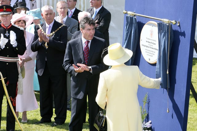Looking back to 2007 when The Queen unveiled a plaque to mark her visit to the Coleraine campus of Ulster University