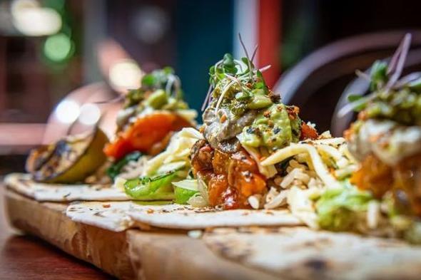 This exciting spot on Fountain Street is all about the flavour. Enjoy freshly-prepared Asian dishes with beers, wines, and cocktails in the heart of Belfast city centre. 
Enjoy the best Kundan Kurry and Pad Thai in central Belfast and prepare to be transported to the Far East.