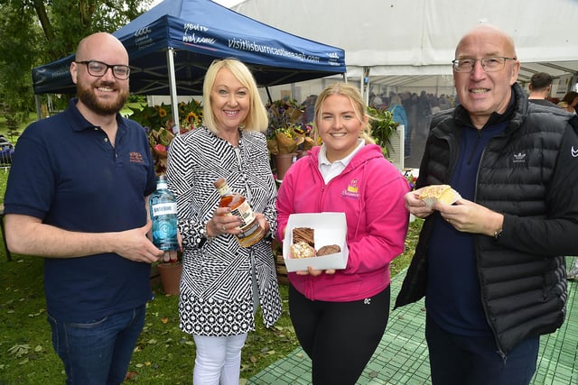 Terry McCartan, Hinch Distillery; Karen Patterson, DAERA and Lucy Stubberfield of Rhiannon’s Cakes and Bakes with Cllr John Laverty BEM, Chairman of Regeneration & Growth Committee, Lisburn & Castlereagh City Council.