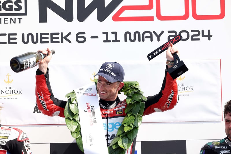 Glenn Irwin recorded an 11th consecutive Superbike victory at the North West 200, further extending his win record