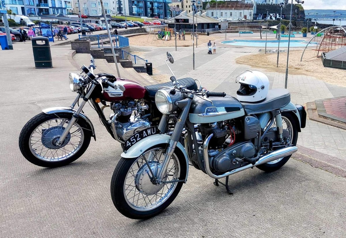 IN PICTURES: A Sunday ‘run around the coast’ on two classic bikes