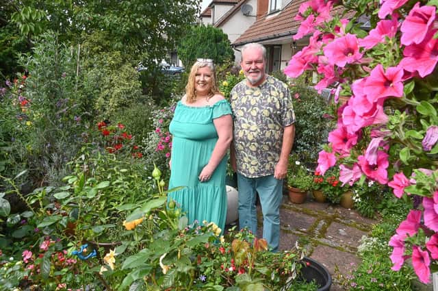 Best Kept Front Container Garden winner - Ruth and Jim Wasson
