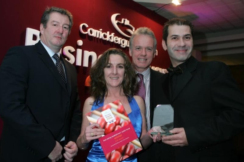 The Best Eating Establishment in 2006 went to Café Verona with Les McCracken presenting Anne McKenzie and Victor Pimenta with the award, included was compere Noel Thompson.