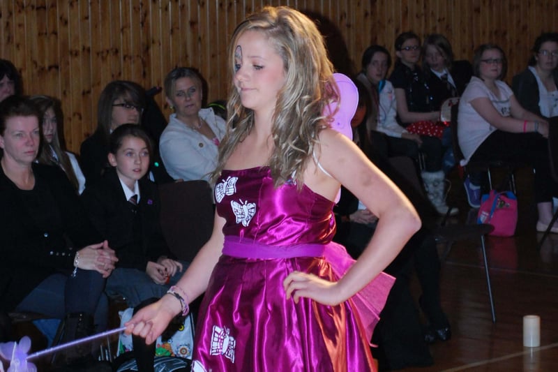 Anna Glassey during the 2010 fashion show held in Glengormley High School. NT41-325JN