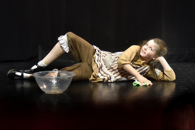 It's A Hard Knock Life...Kayla Gorman playing Annie in the Musical Theatre section of Portadown Speech Festival. PT09-220.