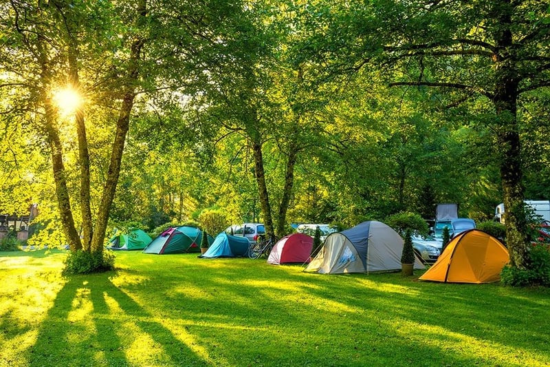 This family friendly camping village is located just outside Lisnaskea, upon the shores of Upper Lough Erne. 
With plenty of facilities within the activity and leisure centre and local walking and cycling routes, there's something for everyone, including the dogs, at an extra cost. There are multiple options for places to stay including grass tent pitches, electric hardstanding pitches and ensuite glamping pods for you to choose from. 
During the day take part in on site activities including both water and land-based options, for young children to adults. 
For more information, go to www.sharevillage.org