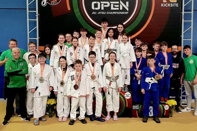 23 Junior athletes travelled to The National Indoor Arena in Blanchardstown.