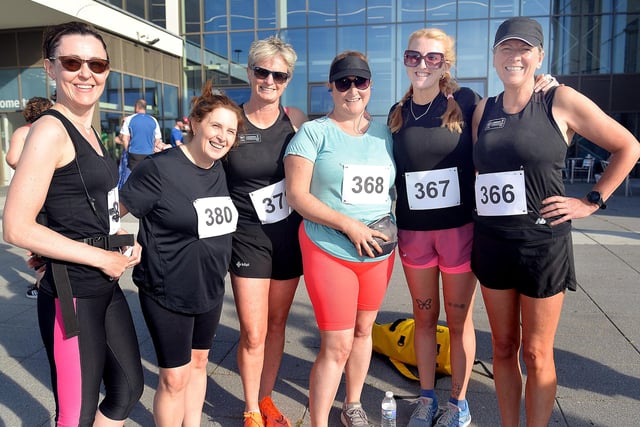 Portadown College staff who took part in the Craigavon Lakes 5K race. PT24-224.