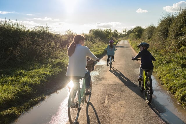 This is the perfect trail for staycationers who want a ride around a stunning setting, with breathtaking views and an array of nature reserves, parks, marinas and historic sites such as Ardboe Cross and Randalstown Castle on offer during this cycle route.
This unique, fully signposted, bi-directional 113 mile cycle route encircles Lough Neagh and goes through a selection of quiet country lanes and mostly flat terrain.