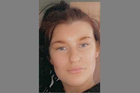 Lucy Spence: PSNI seeks information to locate missing 17-year-old