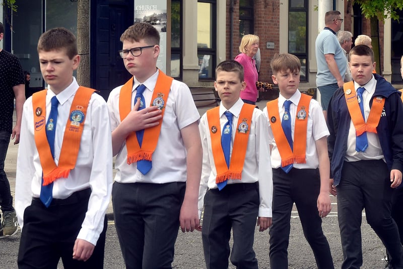 Young Junior LOL members pictured during their Town Centre feeder parade on the way to the seaside. PT22-229.