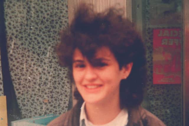 Eileen Duffy (19)  who was shot dead in the mobile shop at Craigavon. 29-03-1991 194-91-BW