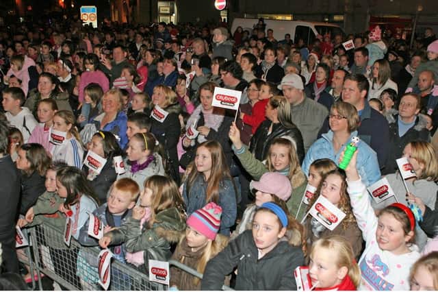 The annual Christmas light switch-on ceremony in Carrick was well attended in 2007. Ct47-069tc