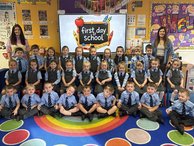 Mrs Park's P1 class at Waringstown Primary School with classroom assistant, Mrs Morrissey.