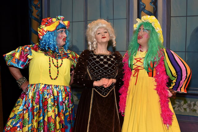 'Ugly Sisters', Eddie Drury, left, and Jason Price with Julie Brady who plays 'The Baroness' in the Gateway Theatre Group 40th anniversary pantomime, 'Cinderella'. PT01-234.