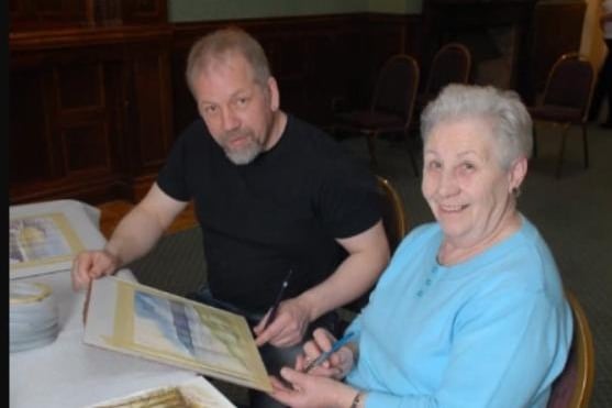 Paul Holmes pictured with Rose Close during his watercolour painting workshop at the Londonderry Arms Hotel in 2010.