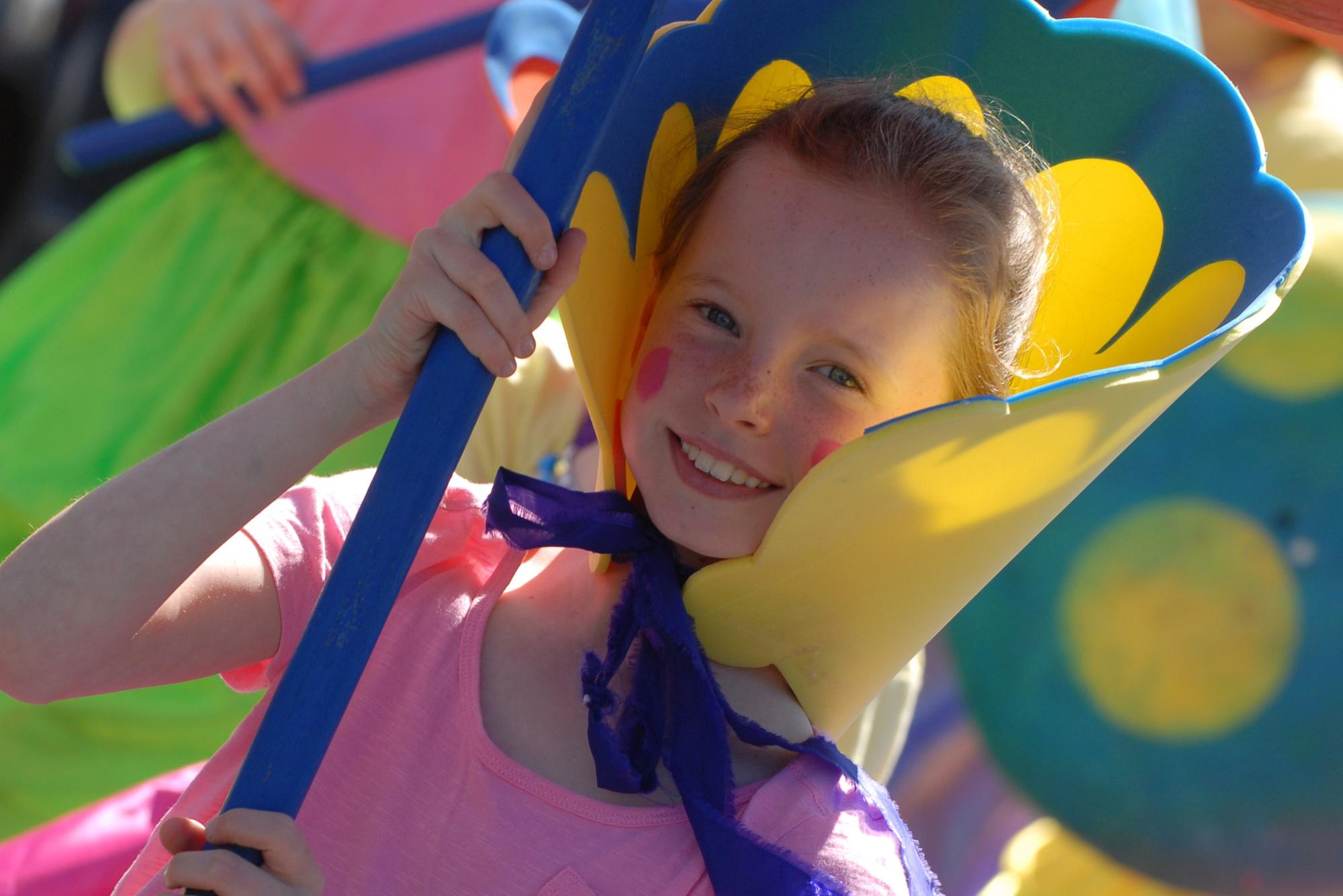 Having fun at the Larne Alive parade. INLT 25-447-PR