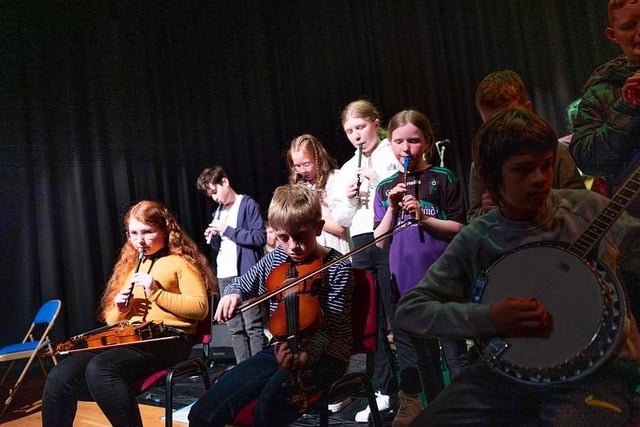 Trad players from Jimmy O'Hara Comhaltas Ceoltóirí Éireann (Roe Valley)