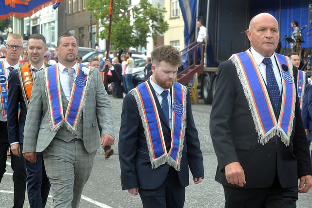 Brethren on the march during the Markethill mini 12th parade ion Saturday evening. PT27 273.