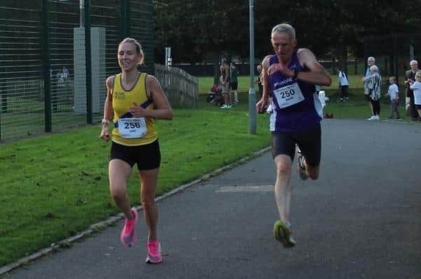 Jodi Smith and David Shiels at the Ards 5 Mile. Credit David McGaffin