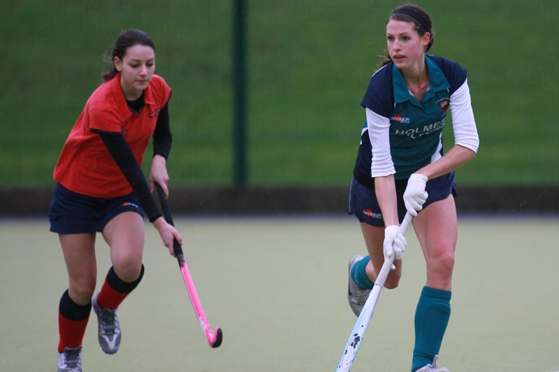 Emma Boal builds an attack for Carrick Ladies when they played host to Ballyclare Hockey Club at Carrick Leisure Centre in 2010. INLT45-040tc