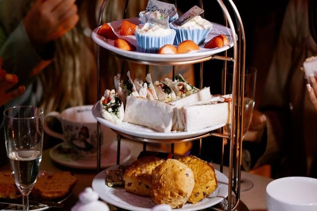 Introducing the Alice In Wonderland of afternoon tea. The River Rooms’ Tipsy Tea Party invites you for an afternoon brimming with sweet treats and gourmet sandwiches, as well as an array of traditional and quirky drink options. The twist? You’ll be served by your very own Mad Hatter.
For more information, go to theriverrooms.co.uk