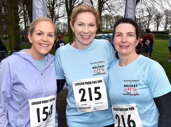 Pictured before taking part in Sunday's fun run in Lurgan Park in aid of the Southern Area Hospice are from left, Ebhlin Collins, Sinead Collins and Roisin Uichoinn. LM13-209.