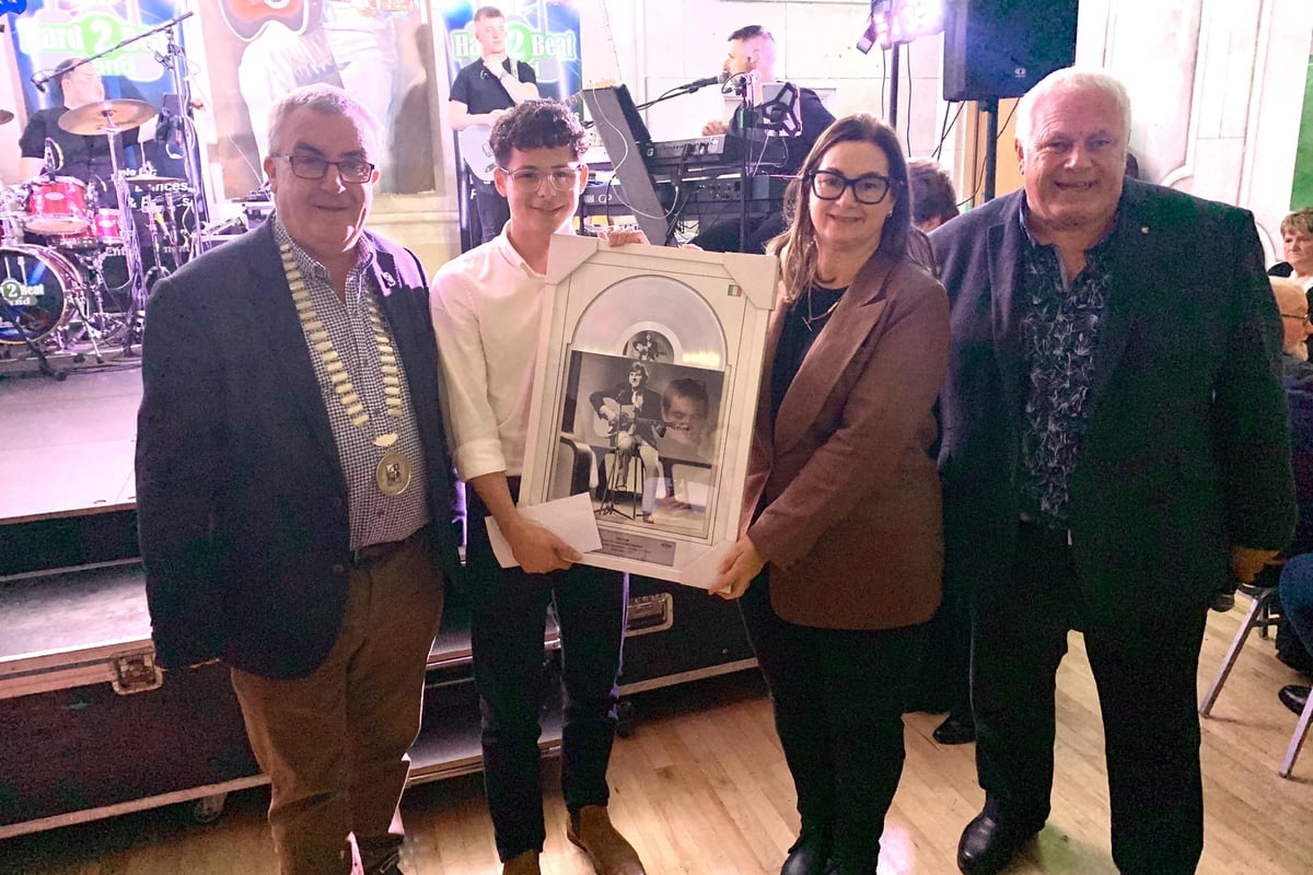 Magherafelt Teenager Gareth Jones Wins Big Tom Song Contest in Cast...