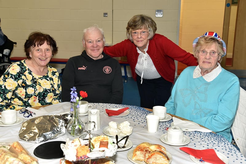 Guests who enjoyed the  Richhill Presbyterian Tuesday Morning Club Coronation Tea on Tuesday afternoon. PT17-267.