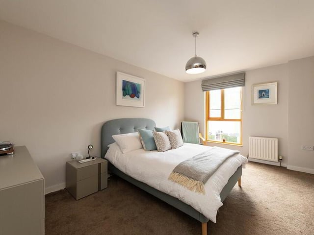 Double bedroom.