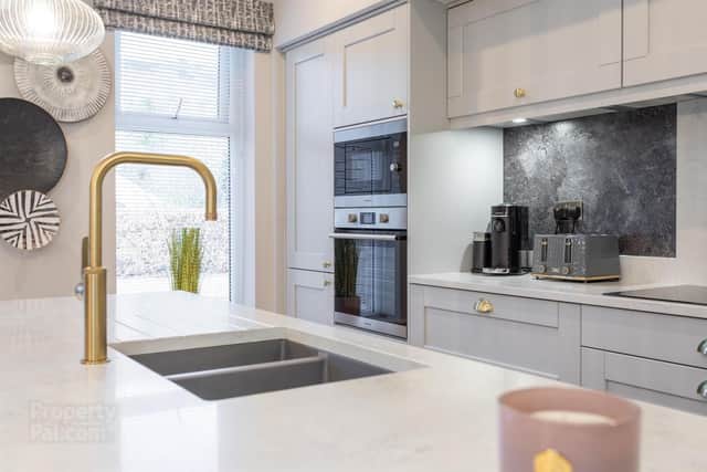 Modern fitted kitchen.