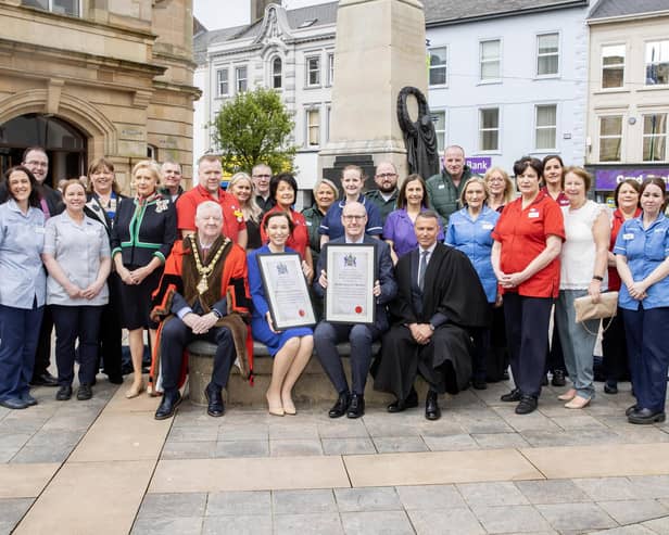 Staff representatives from Northern and Western Health Trusts who have been honoured with the Freedom of the Borough, join Mayor of Causeway Coast and Glens Councillor Steven Callaghan QPM, Jennifer Welsh, Chief Executive of the Northern Trust, Western Trust Chief Executive Neil Guckian OBE, and David Jackson, Chief Executive Causeway Coast and Glens Borough Council.