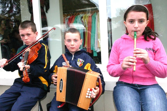 Traditional Irish music at the 2007 Lammas Fair
