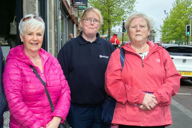 Waiting paitently for the new Menarys shop to open in Lurgan on Thursday are  from left, Karen McGeown, Amanda Constable and Norma Constable. LM18-200.