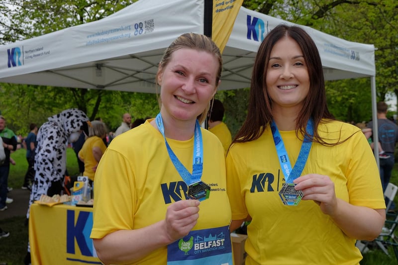 Anna Wilson and Dr Clare McKeaveney, Queen's University School of Nursing, who ran for N.Ireland Kidney Research Fund.