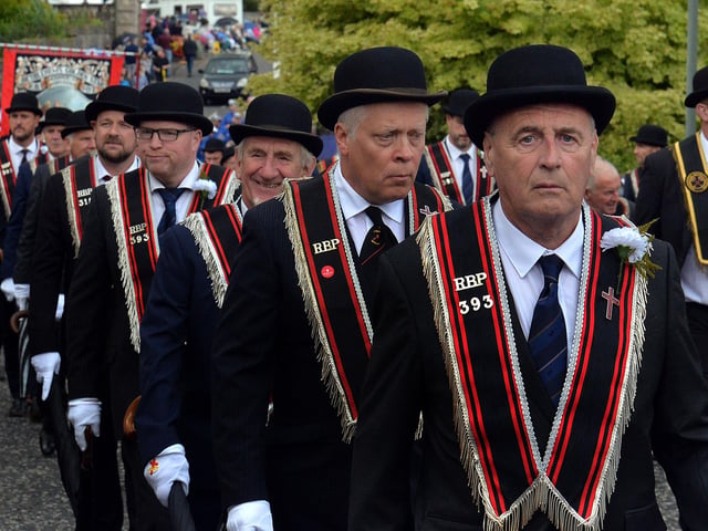 Sir Knights of the Summerisland RBP District Chapter No. 6 taking part in the Last Saturday parade in Loughgall. PT35-212.