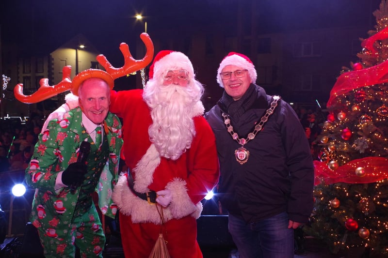 Mid Ulster District Council Chairperson, Cllr Dominic Molloy, meets Santa at the Dungannon Christmas Lights Switch On.