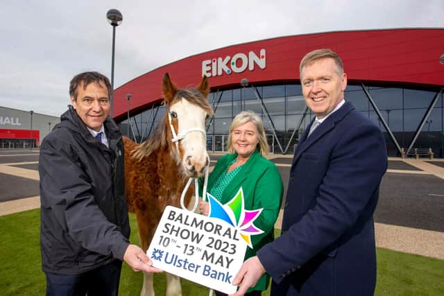 Ulster Bank’s Senior Agricultural Manager, Cormac McKervey; RUAS Operations Director, Rhonda Geary and Ulster Bank’s Head of NI, Mark Crimmins gathered recently at Balmoral Park to announce that Ulster Bank will return as the principal sponsor of the 2023 Balmoral Show.