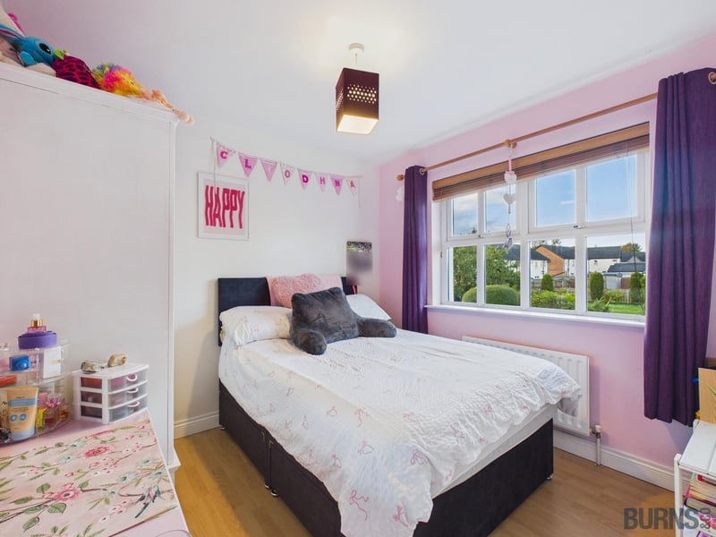 Double bedroom.