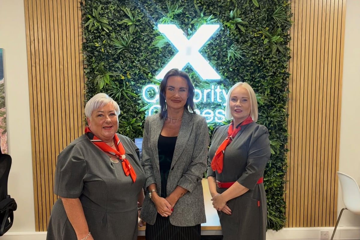 New Travel Agency, Barrhead Travel, Opens Its Doors at Rushmere Sho...
